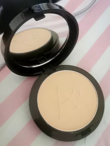 AURARICH Honey Gold Face Powder #02 SPF35 PA++ 15 g with collagen - Picture 6 of 14