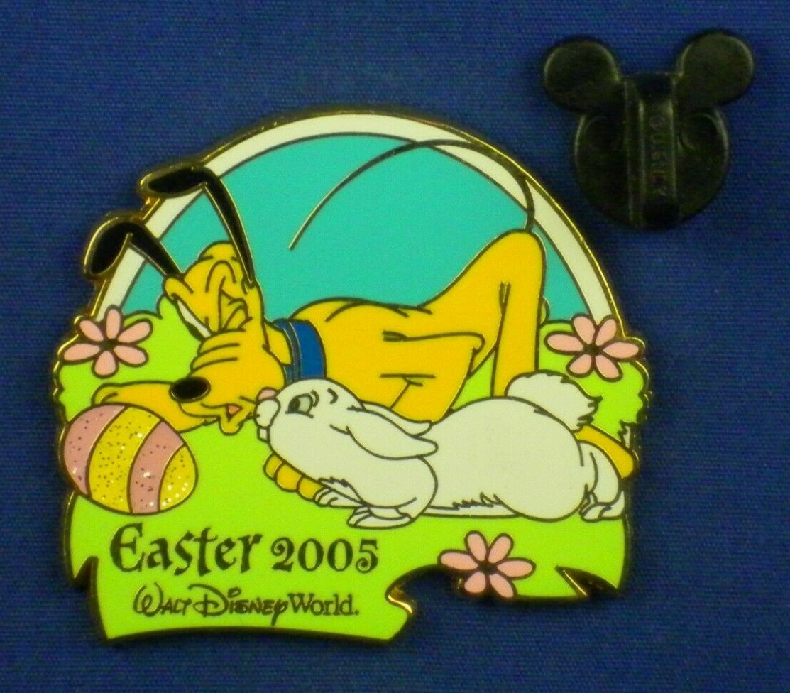Pluto Easter Egg Hunt 2005 Cast Exclusive Bunny LE 1500 Pin # 37299