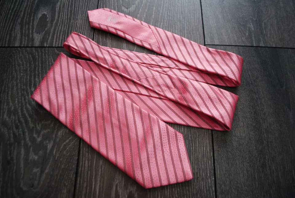 ITALO FERRETTI SILVI MARINA РОСКОШНЫЙ ШЕЛКОВЫЙ ГАЛСТУК РОЗОВЫЙ ЦВЕТ В ПОЛОСКУ СДЕЛАНО ИТАЛИЯ - Изображение 2 из 4