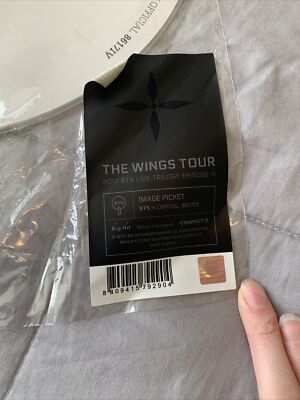 BTS Bangtan Boys The Wings Tour OFFICIAL IMAGE PICKET TAEHYUNG V