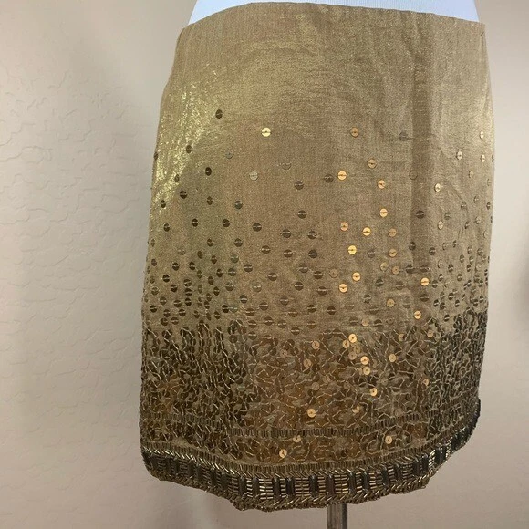 Saia Jennifer Lopez Feminina 8 Lantejoulas Douradas Lápis Reta Mini Contas Curtas - Imagem 4 de 4