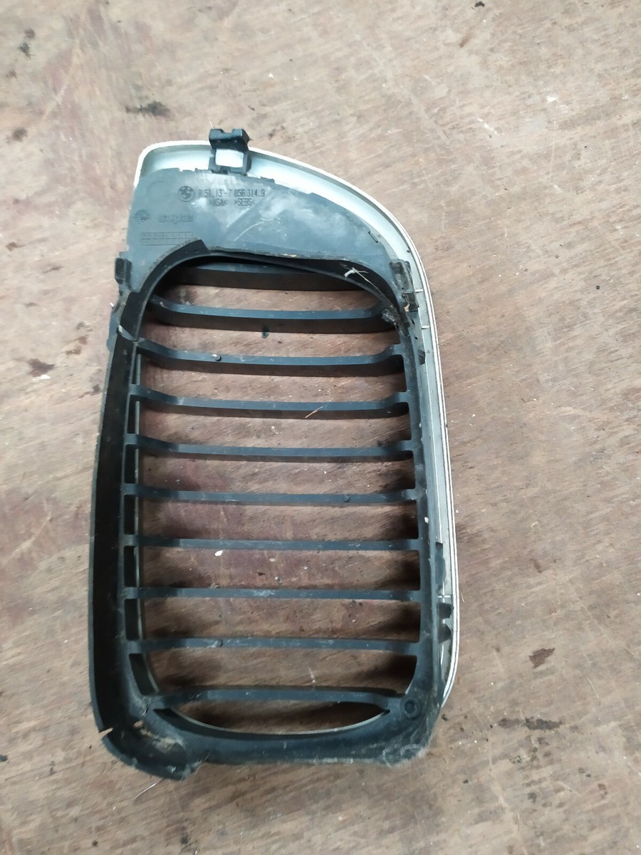 BMW 3 Serie O/S Vordere Niere Gitter E46 7056314/51.13-7056 314.9 