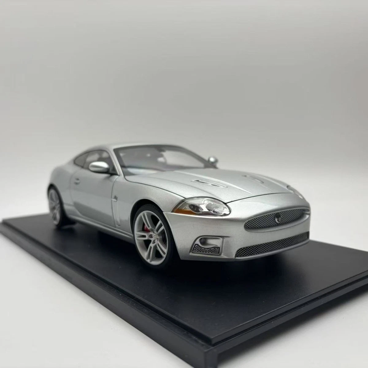 AUTOart Jaguar 1:18 Scale Diecast & Toy Cars for sale - eBay