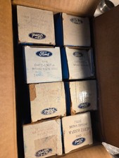 Nos 58-76 Ford 390 Intake Valve Set D4tz-6507-a New In Box 352 390 410 428 Nos 58-76 Ford 390 Intake Valve Set D4tz-6507-a New In Box 352 390 410 428
