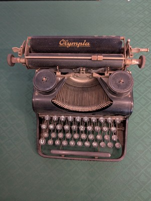 alte-antike-olympia-schreibmaschine-schwarz-ebay-de