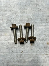 1997-2003 F150 Expedition 4.6 5.4L 2V Engine Throttle Body Elbow Spacer Bolts