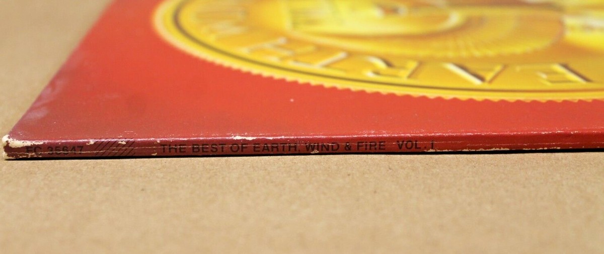 Vol. 1-Best of Earth Wind &amp; Fi［カセット］ Amazon.com: The Best of Earth, Wind & Fire, Vol.1: CDs & Vinyl