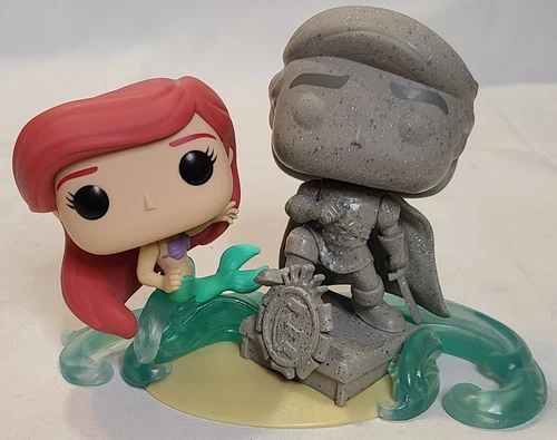 Funko POP! #1169 Disney Little Mermaid Ariel & Eric Statue Box Lunch Exclusive!!