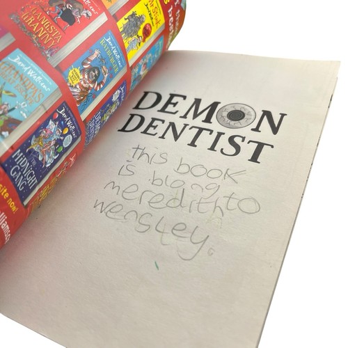 David Walliams Book Bundle x7 Books Kids Children Awful Auntie Demon Dentist VGC - Picture 9 of 12
