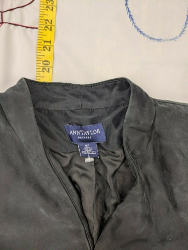Women's Size 6p Ann Taylor 100% Outer Silk Formal Jacket / Blazer - Picture 2 of 4