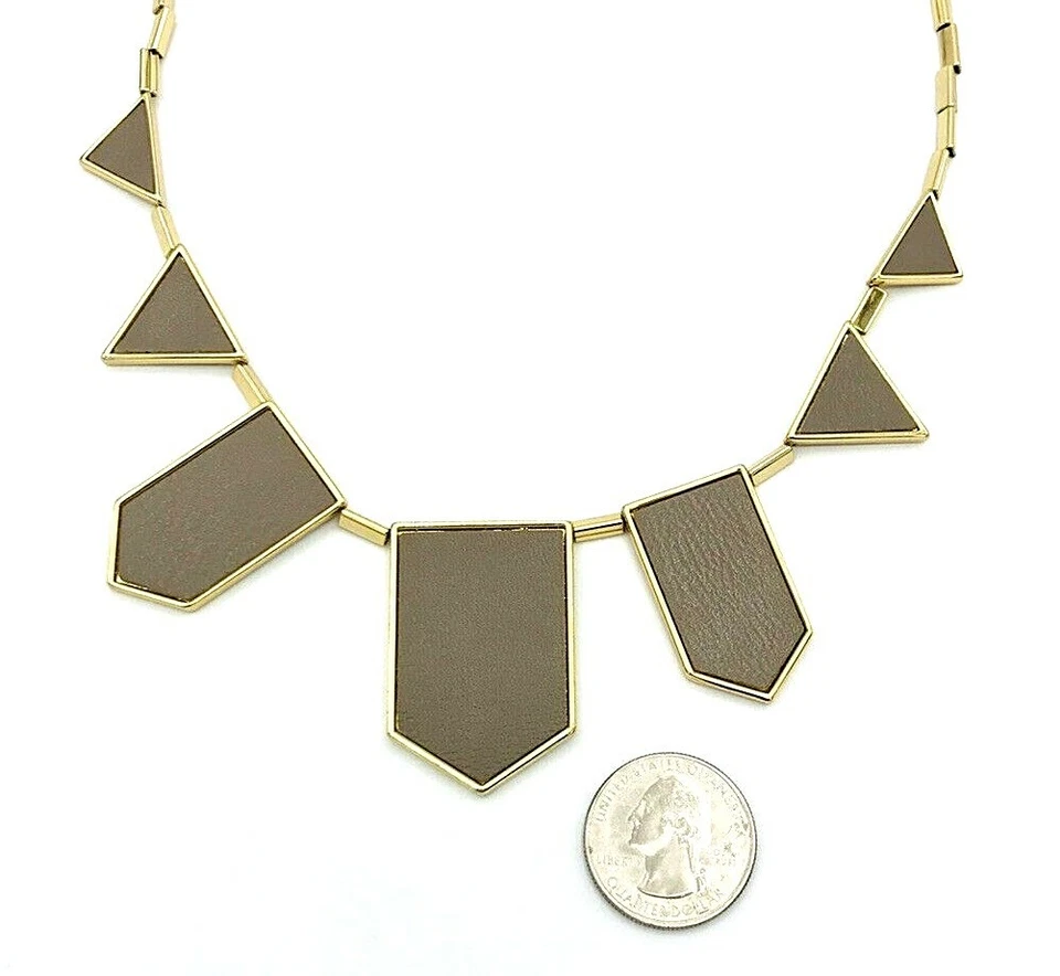 Collar House Of Harlow 1960 tono dorado geométrico cuero marrón Foto 4 de 4