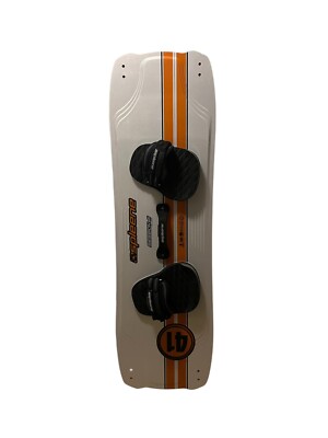 Spleene Session 41 Kiteboards komplett mit Bindung, Finnen und Handle.