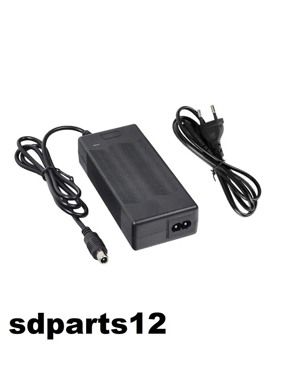 Regolatore Di Carica PWM 7.4V 3A Per Pannello Solare E Batteria Li-ion, Controller Con Display LED
