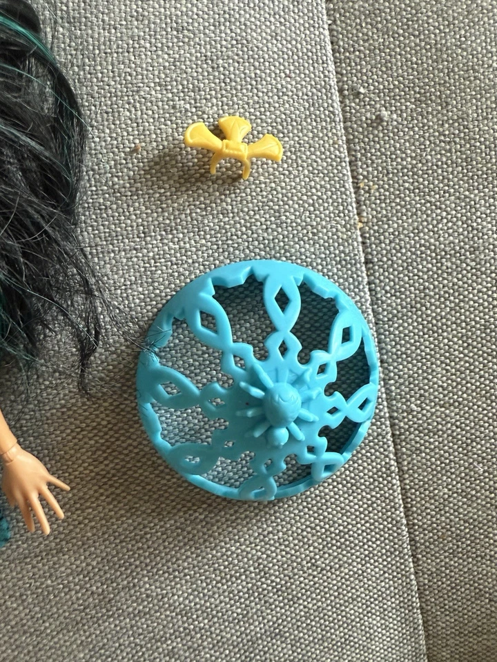 Monster High 13 Wishes Cleo De Nile Doll - Image 3 of 4