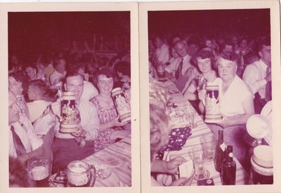 Zwei Retro Vintage Farb Schnappschuss Fotos Menschen auf Oktoberfest Bier Deutschland