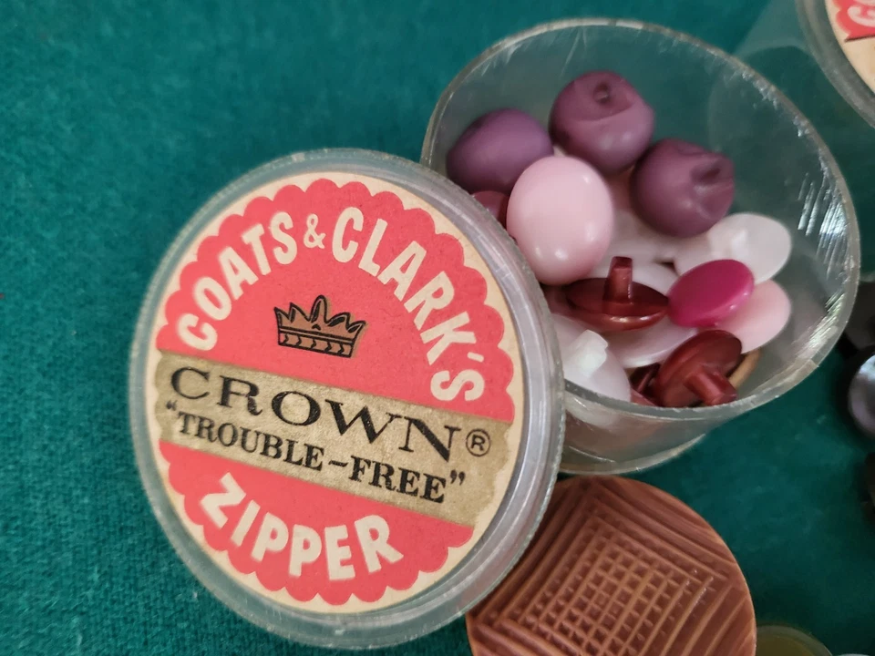 Vintage 1950s Button Collection Lot, Plus 2 - VTG Coats & Clark's Containers - Image 2 of 4