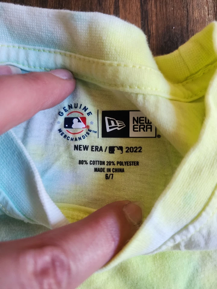 NUEVA ERA Atlanta Braves MLB Juvenil Tie Dye Crew Manga Corta Logo Camisa S 6/7 Nueva con Etiquetas Foto 3 de 4