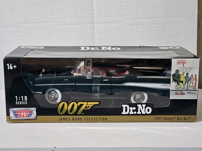 1957 CHEVROLET BEL AIR CONVERTIBLE BLACK JAMES BOND 007 1/18 CAR MOTORMAX 79831