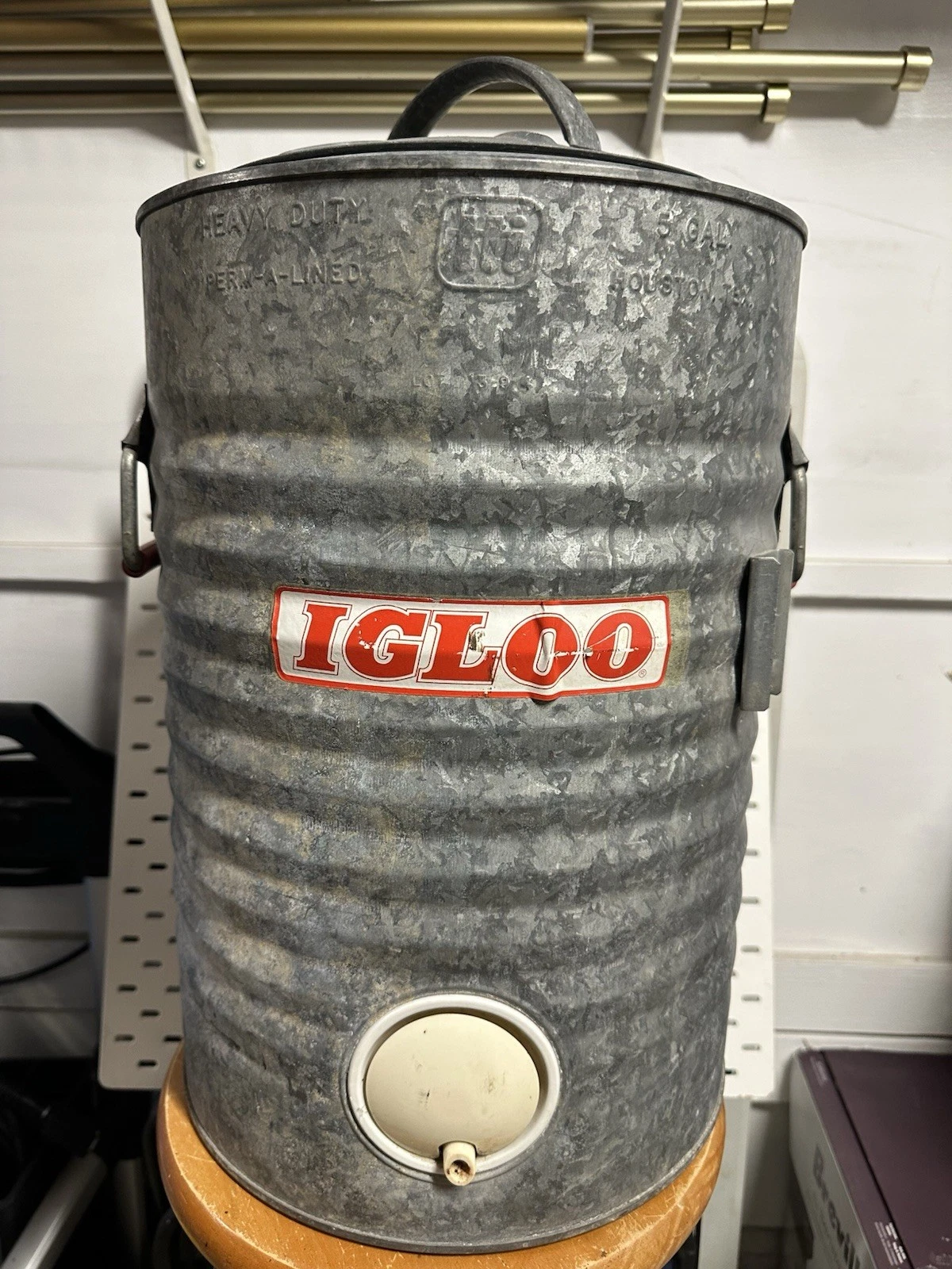 Vintage Igloo Galvanized 5 Gallon Drinking Water Perm-A-Lined Cooler Dispenser