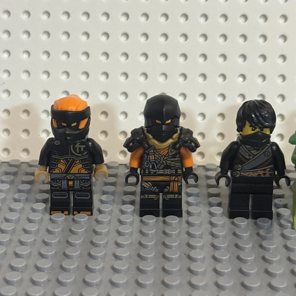 LEGO Ninjago Cole & Loyd Minifigure lot - Image 2 of 3