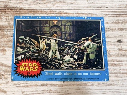 Steel walls close in on our heroes! #39 Star Wars 1977 Topps card