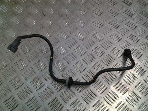 Brake booster vacuum hose