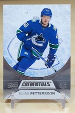 2021-22 UD Credentials Base #10 Elias Pettersson - Vancouver Canucks