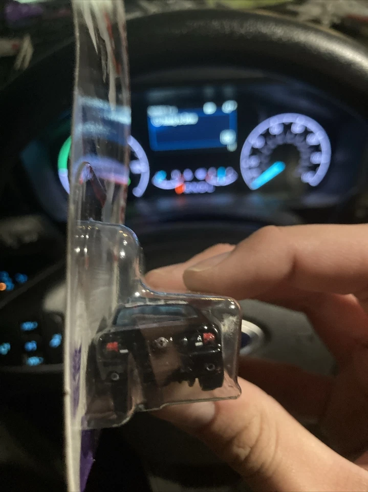 Hot Wheels Transformers Barricade To Punish And Enslave Raro Edición Original. Foto 4 de 4