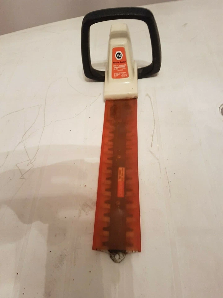 Black & Decker Shrub Trimmer, Cordless, Missing Battery - Image 3 of 4