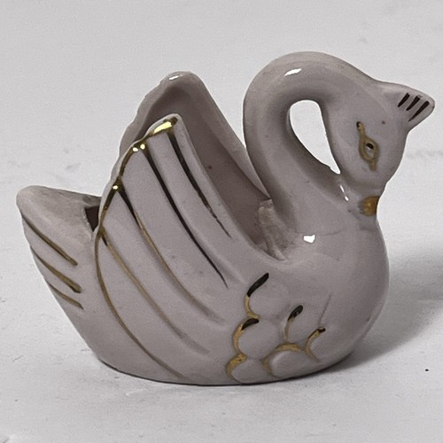 Statuina vintage cigno lavanda con accenti oro - portacandele / fioriera Giappone - Foto 5 di 11
