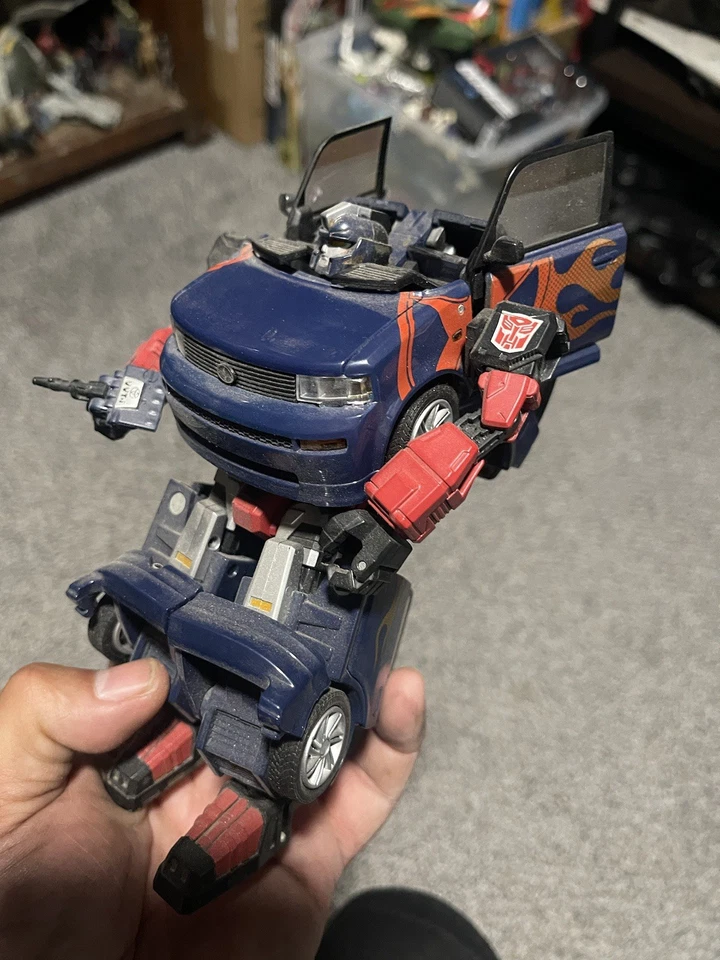 Transformers Alternators Skids - Image 2 of 3