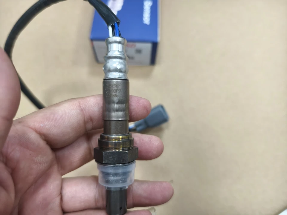 234-9009 GENUINE OEM Lexus Highlander RX300 Air Fuel Ratio Sensor V6 - Imagem 3 de 4