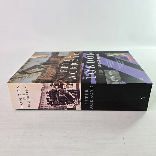 London: The Biography by Peter Ackroyd - History & Culture of London - Bild 3 von 17