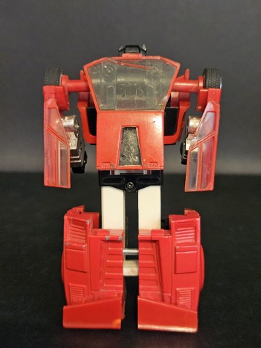 Vintage G1 Transformers Sideswipe Lamborghini 1982 Action Figure Takara Hasbro - Picture 13 of 18