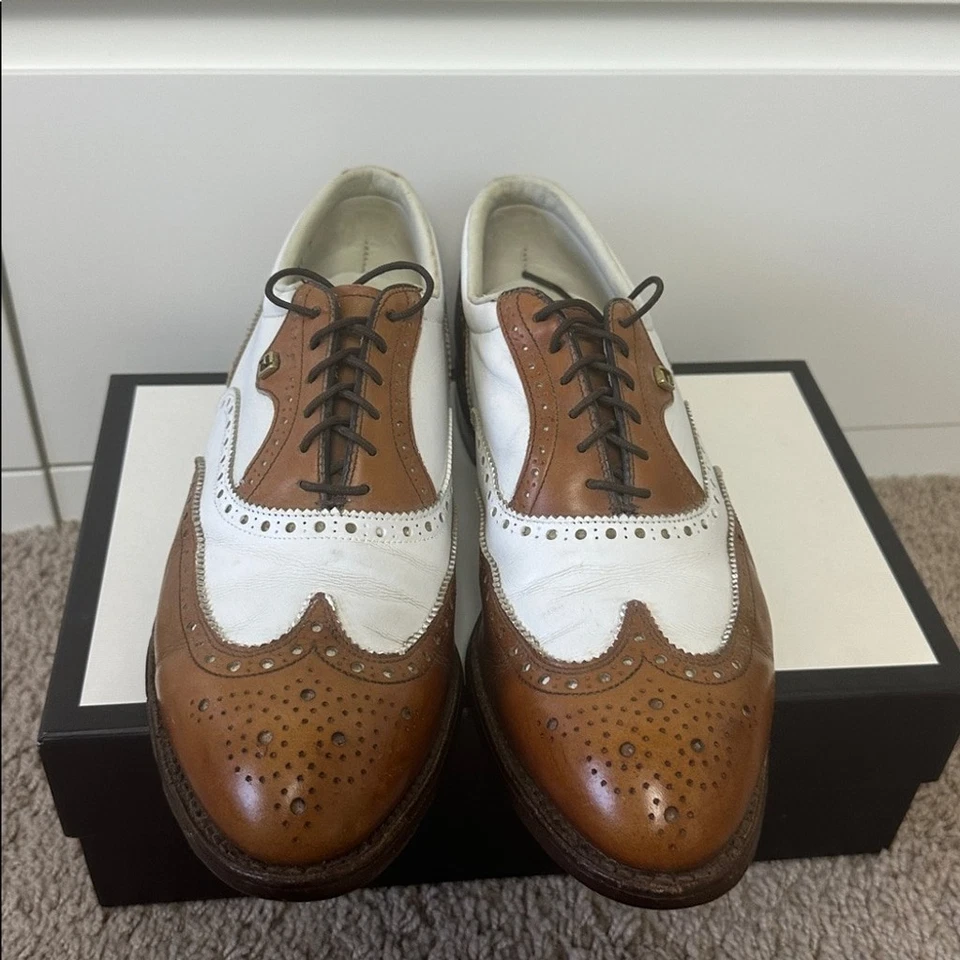 VTG FootJoy Classics Cognac/White Leather Spectator Golf Shoes Men’s Size 9D - Image 3 of 4