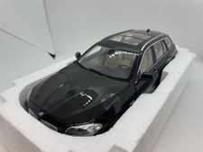 BMW 1/18 Touring BMW 550i 5 Series Touring Black J06-00-008