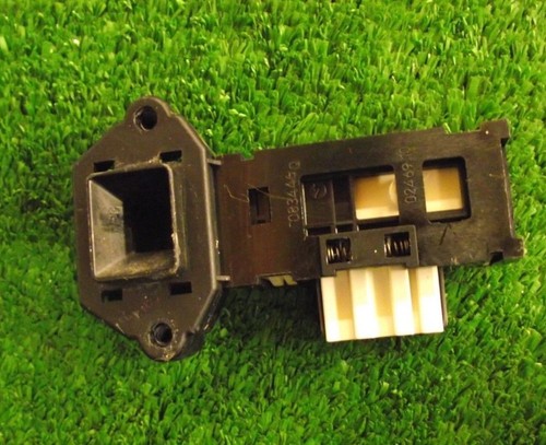 Waschmaschine FAURE FWG1100M Türschloss