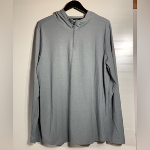 Men's size 2XL Under Armor long sleeved gray pinstriped hooded 3/4 zip shirt