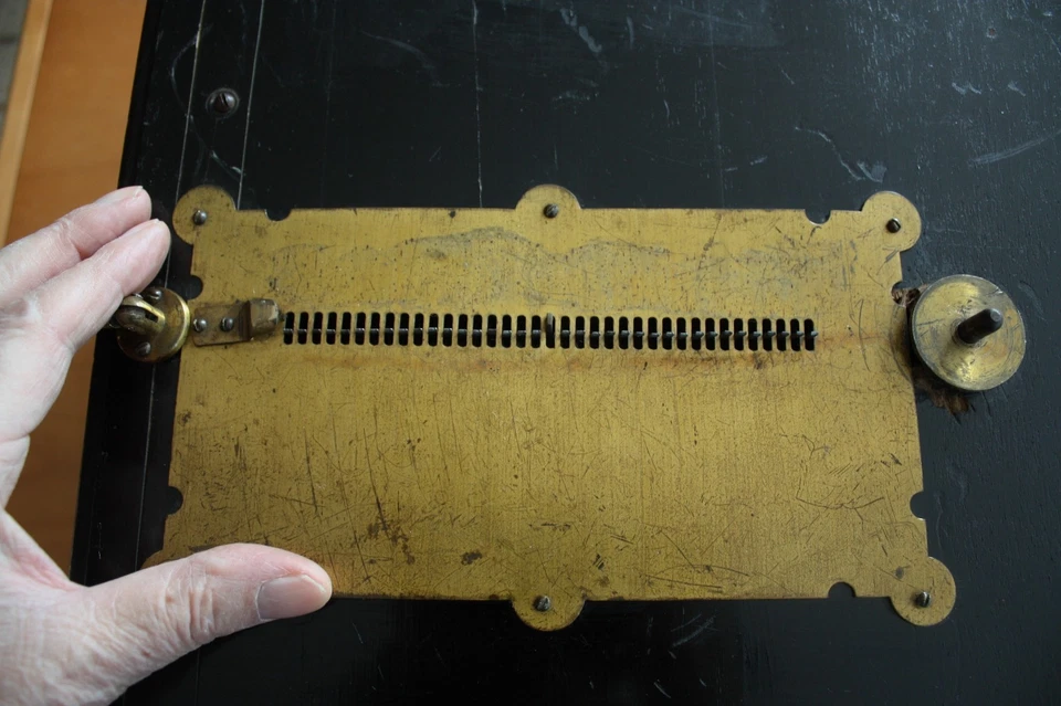 Organette Amorette, „Riesenamorette“ mit 36 Claves, 20 Platten - Bild 3 von 4