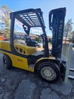 2016 Yale 9000# Capacity Pneumatic Tire Forklift — photo 3
