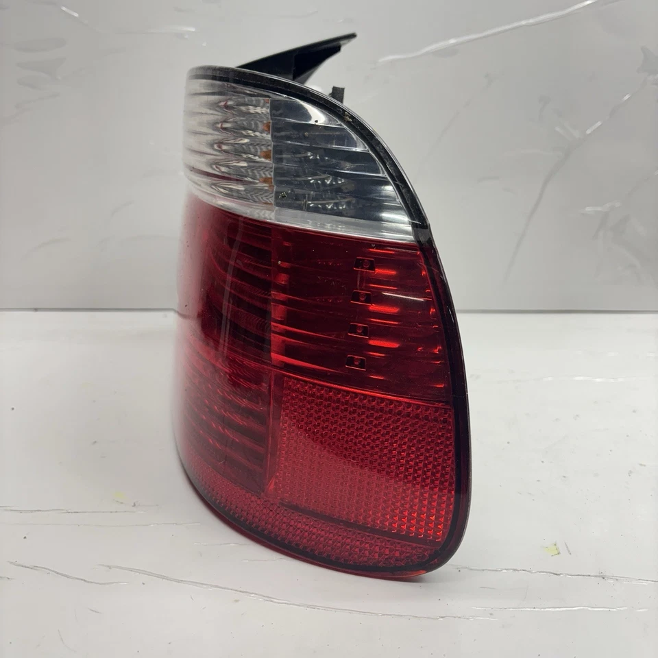 Conjunto de luz trasera derecha E39 BMW SERIE 525 01 02 03 63216902530 OEM HELLA Foto 3 de 4