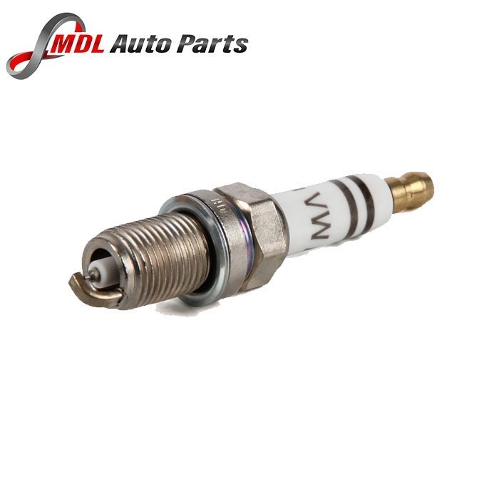 BOSCH SPARK PLUG 06H905611