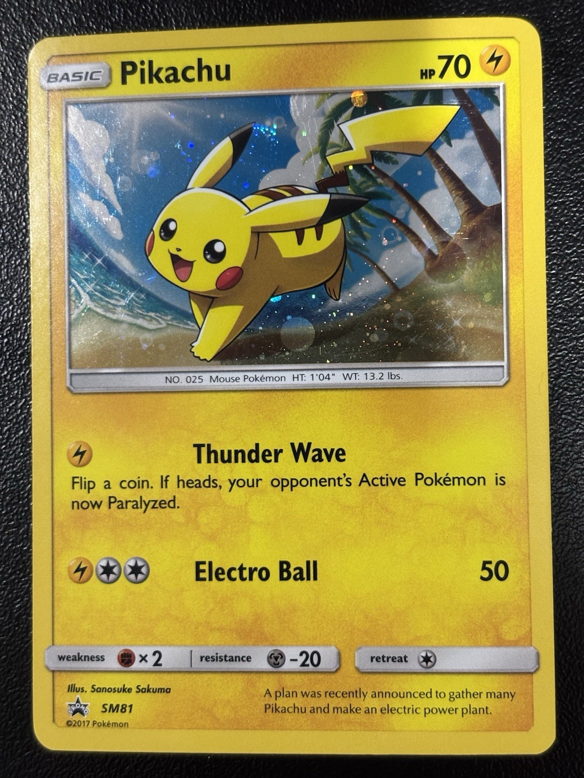 Pokémon Pikachu SM81 Sun & Moon Black Star Promo Holo NM