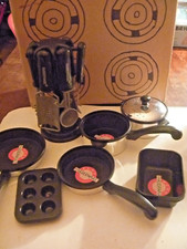 Childrens Farberware Cooking Play Set 14 Pieces 699298