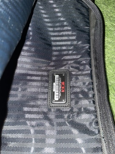 TUMI Alpha 19" Weekender Travel Duffel Carry On Bag Style 2676D3 Shoulder EUC - Picture 13 of 13
