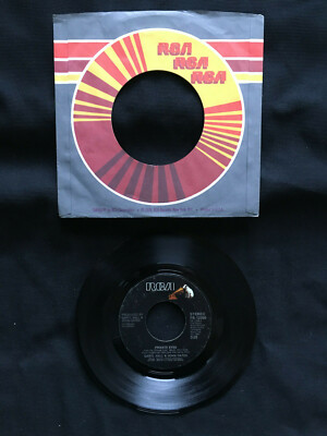 Daryl Hall & John Oates    Private Eyes VG 7'' 45 PLAY TESTED!