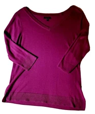 Apt 9 Fuschia Petite Med Top W/ a V-Neck- 3/4 Sleeve & Ribbed Trim-Acrylic Blend