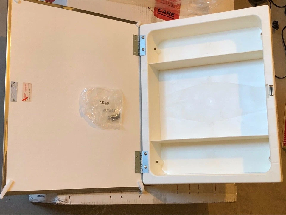 Gabinete de medicina American Pride (96001CR48) - SOLO RECOGIDA LOCAL Foto 3 de 4