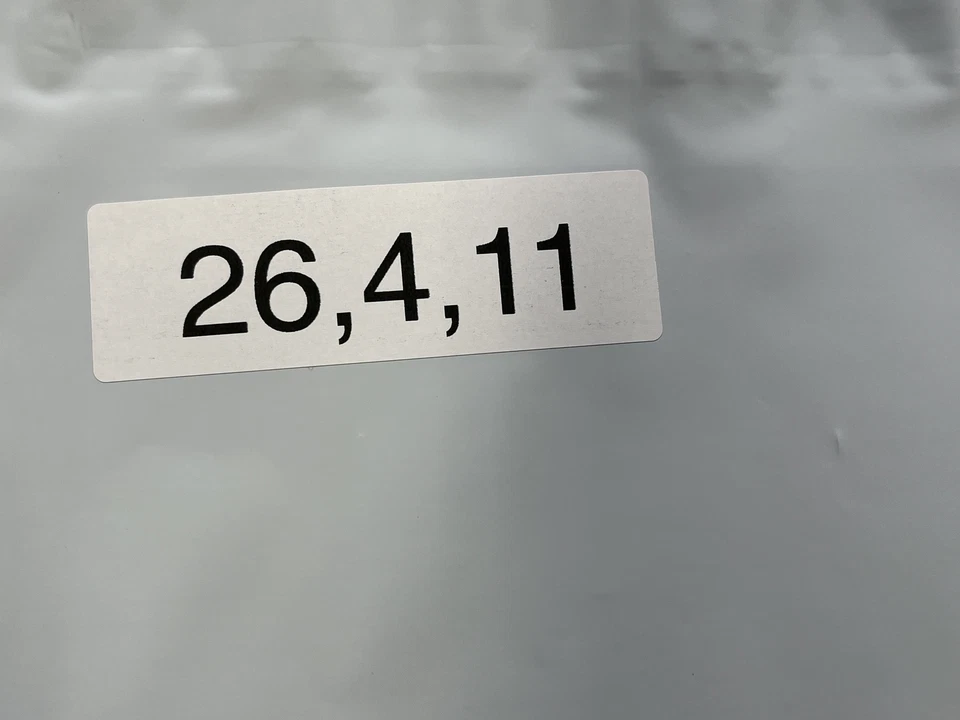 Pajarita a rayas plateadas Vesuvio Napoli para hombre con cuadrado de bolsillo a juego NUEVA Foto 3 de 3