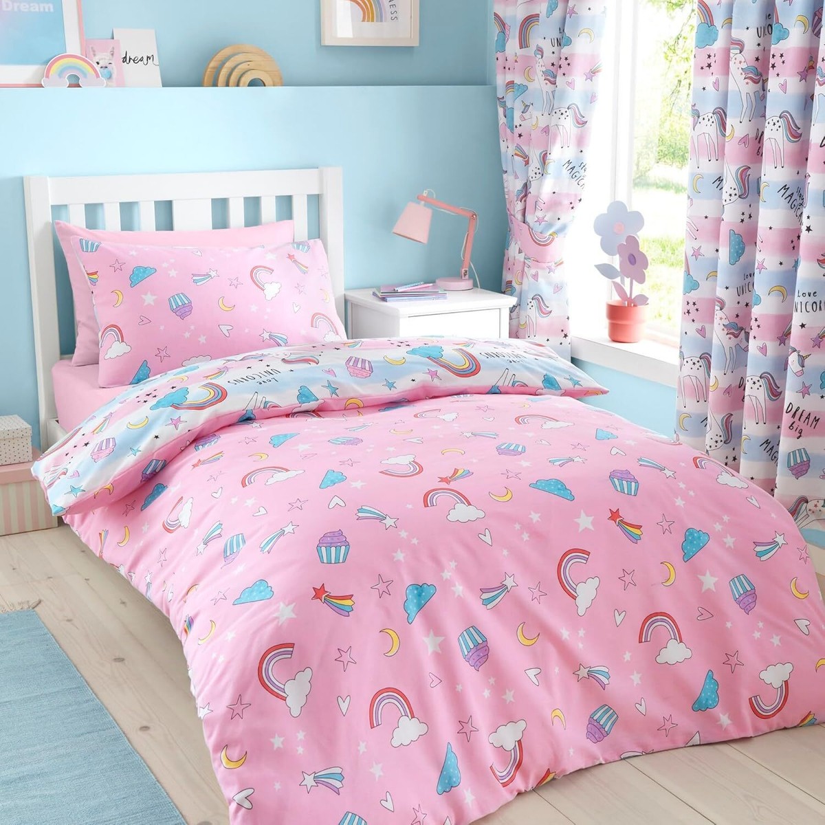 KIDS DREAMY UNICORNS REVERSIBLE DUVET SET SINGLE OR DOUBLE BED WHITE/PINK